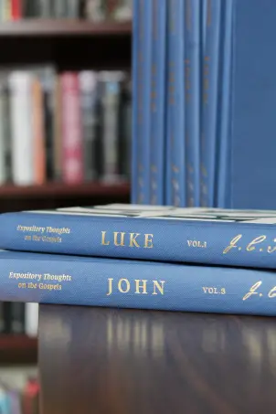 Expository Thoughts on the Gospels - Modernised